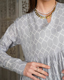 Embroidered neck with klosh design and waist gathered with long sleeves cotton kaftan 2946 - قفطان