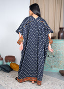 V-NECK PRINTED ATTACHED CUFF BACK OPEN BUTTONED COTTON KAFTAN 2304 - قفطان